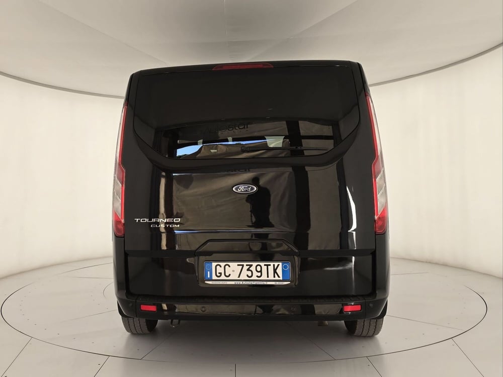 Ford Tourneo Custom usata a Roma (4)