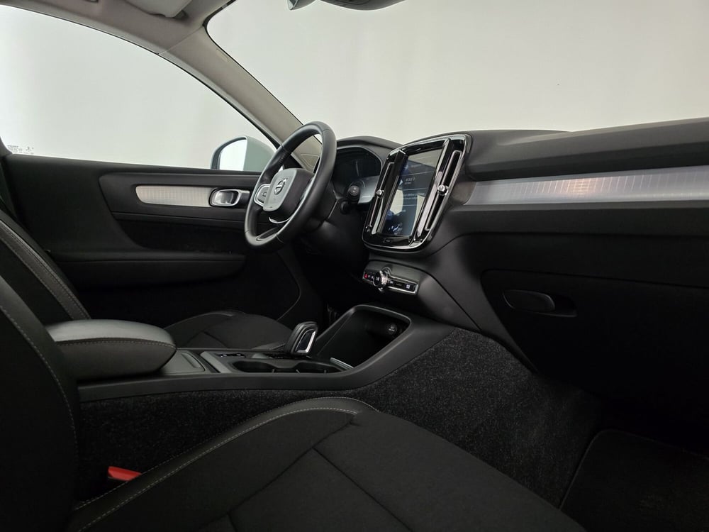 Volvo XC40 usata a Roma (7)