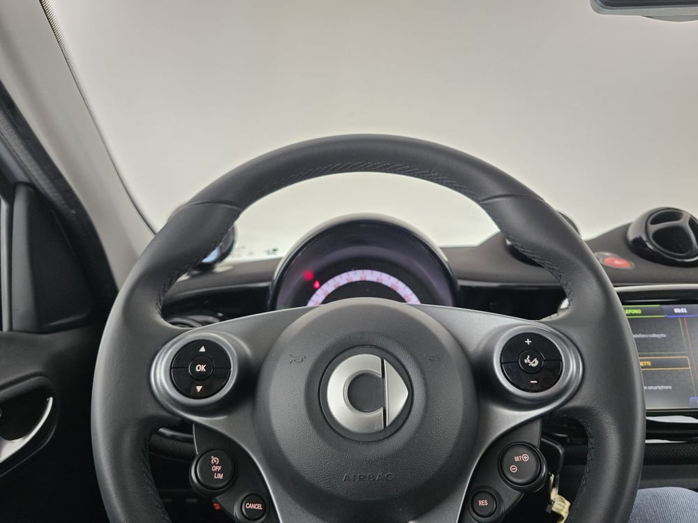 smart forfour usata a Roma (18)