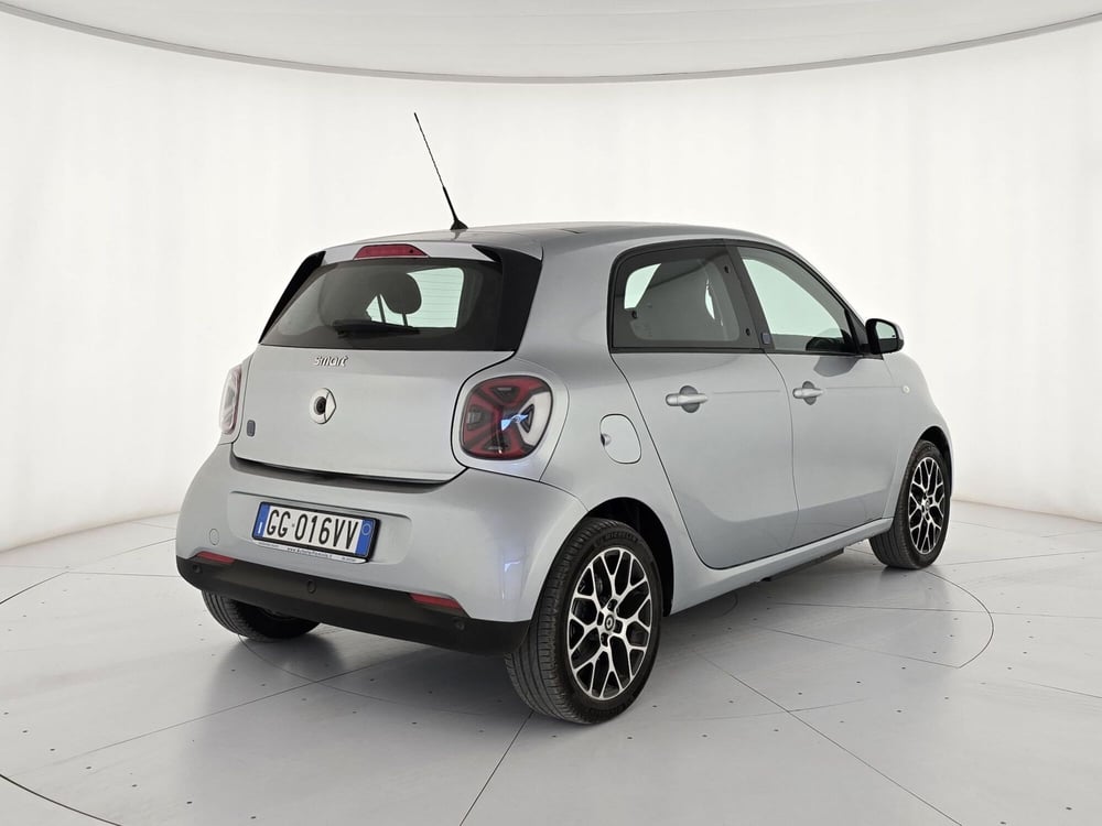 smart forfour usata a Roma (2)