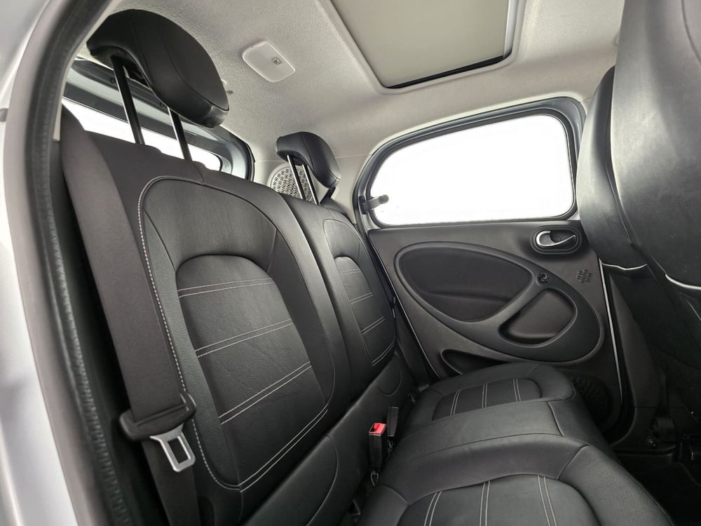 smart forfour usata a Roma (8)