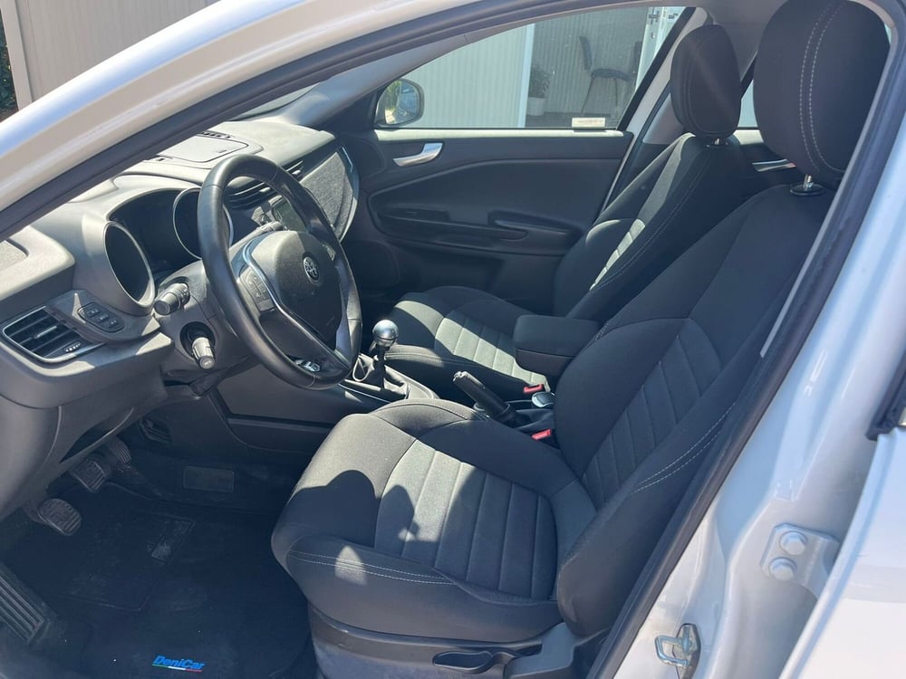 Alfa Romeo Giulietta usata a Milano (10)