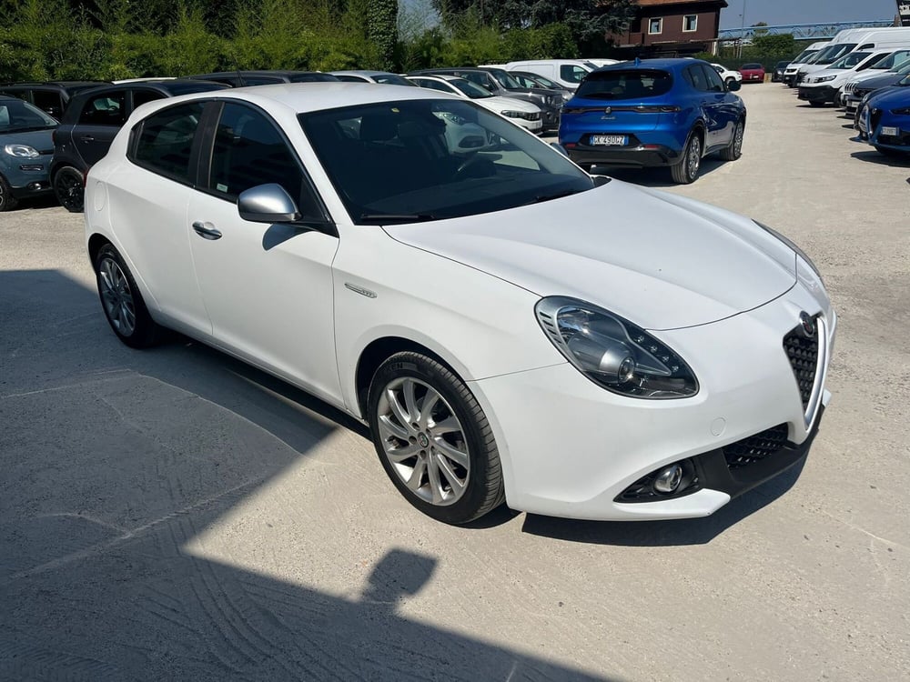 Alfa Romeo Giulietta usata a Milano (3)