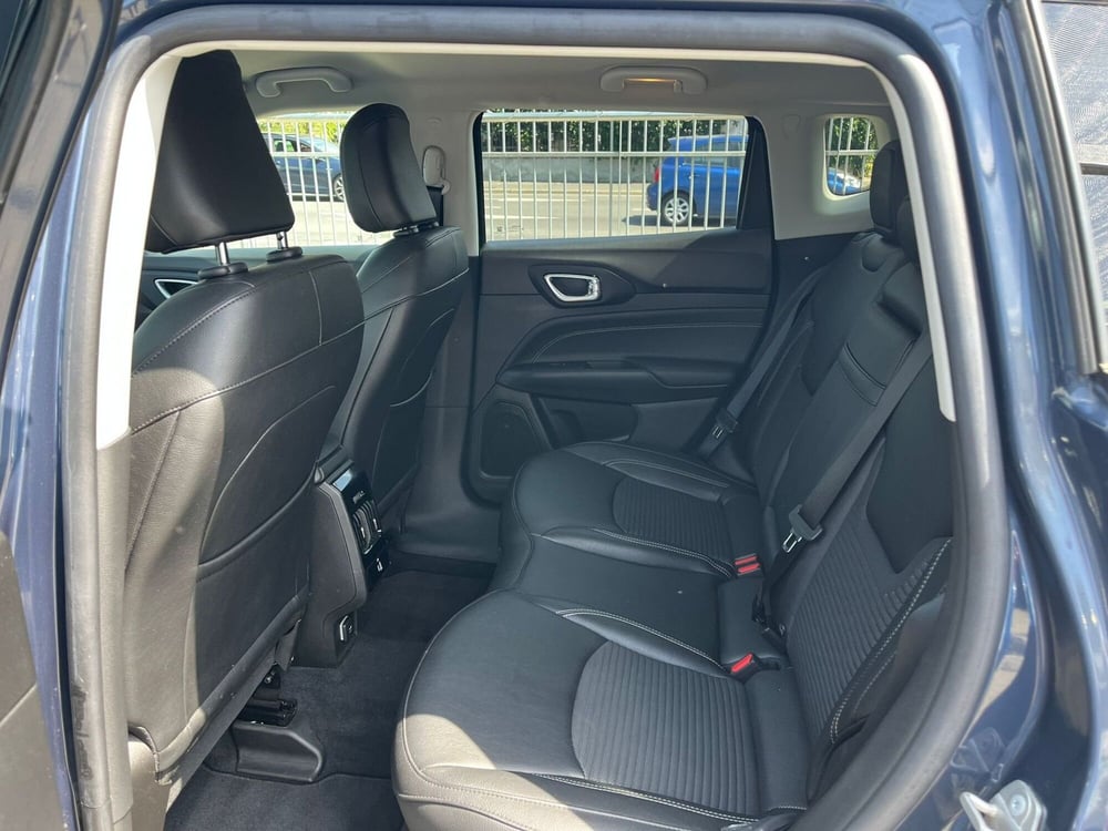 Jeep Compass usata a Milano (13)