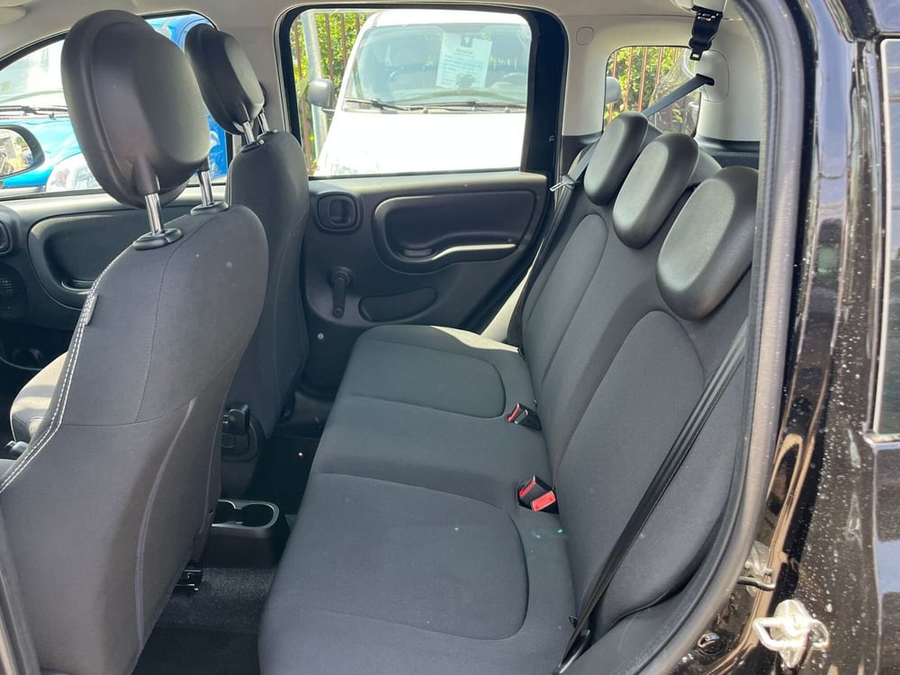 Fiat Panda Cross nuova a Milano (13)