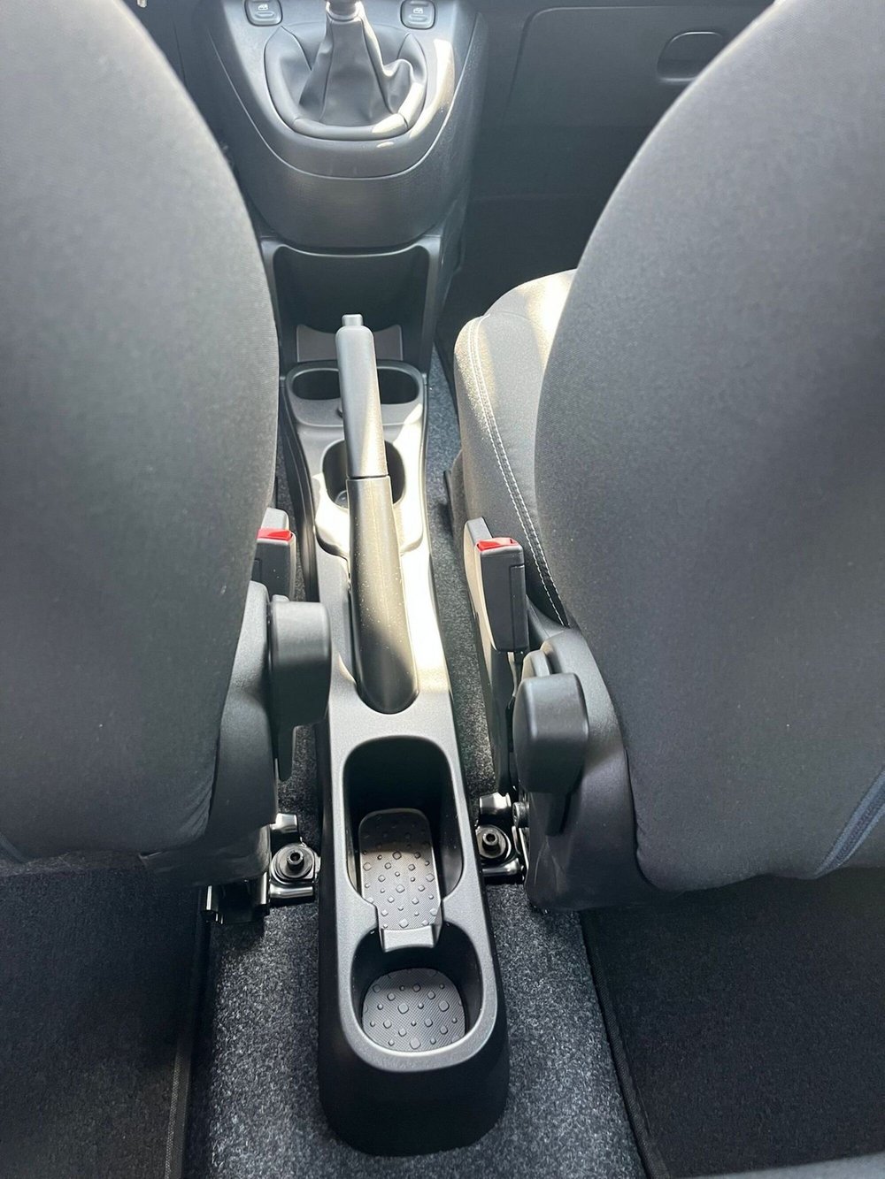 Fiat Panda Cross nuova a Milano (16)
