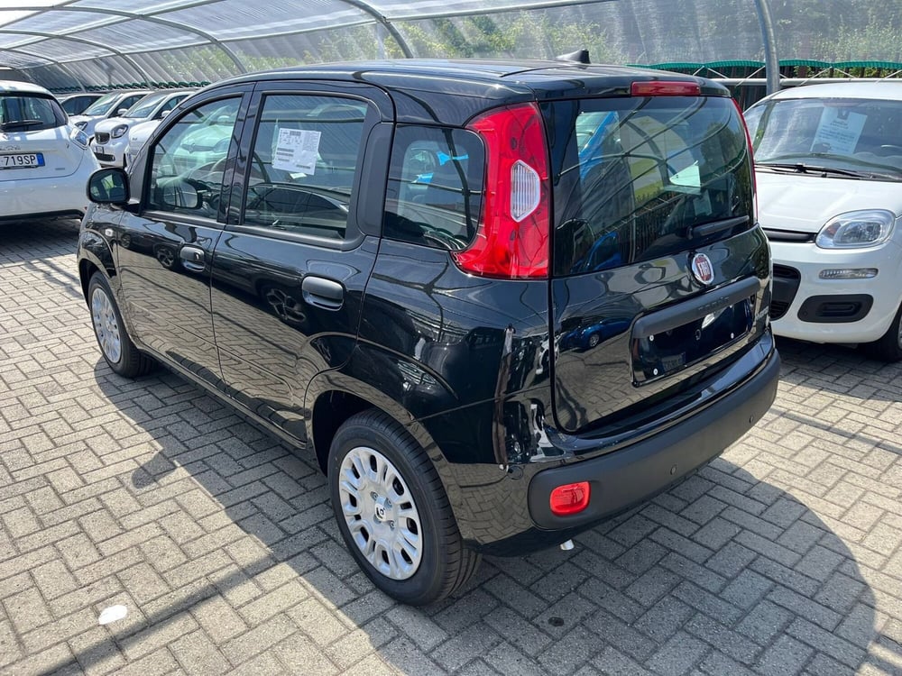 Fiat Panda Cross nuova a Milano (5)