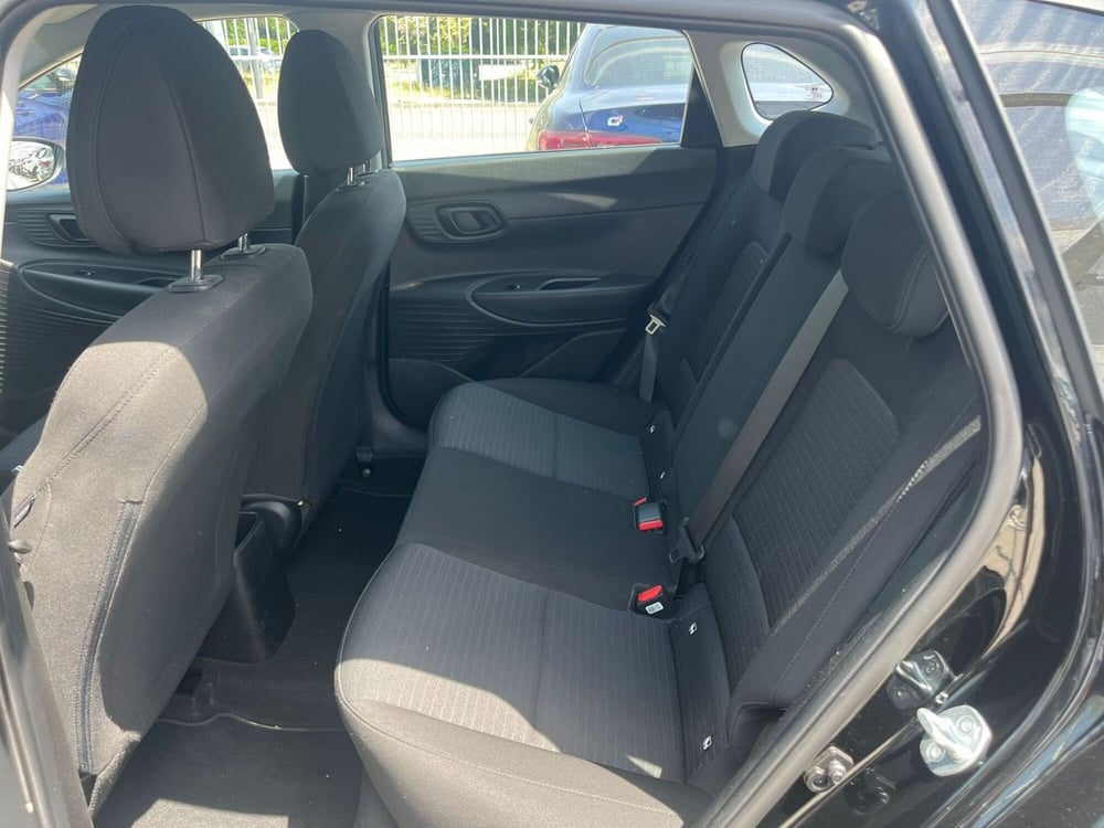 Hyundai i20 usata a Milano (12)