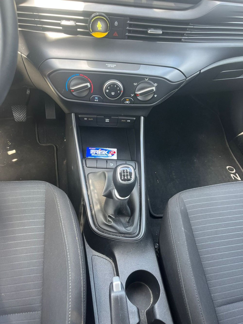 Hyundai i20 usata a Milano (16)