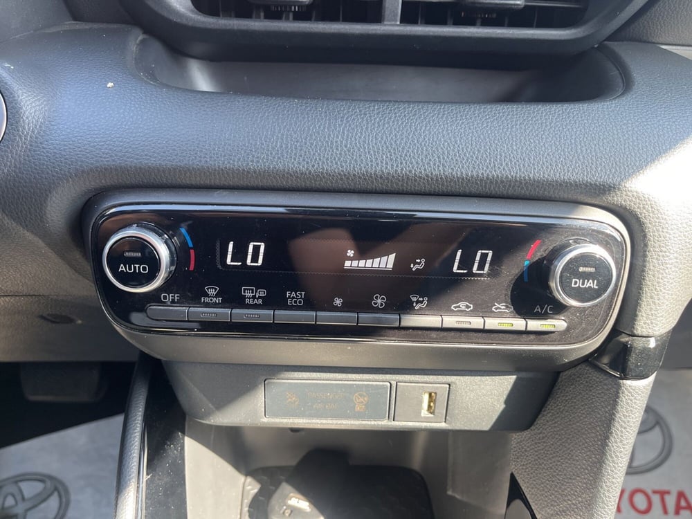 Toyota Yaris usata a Ragusa (14)