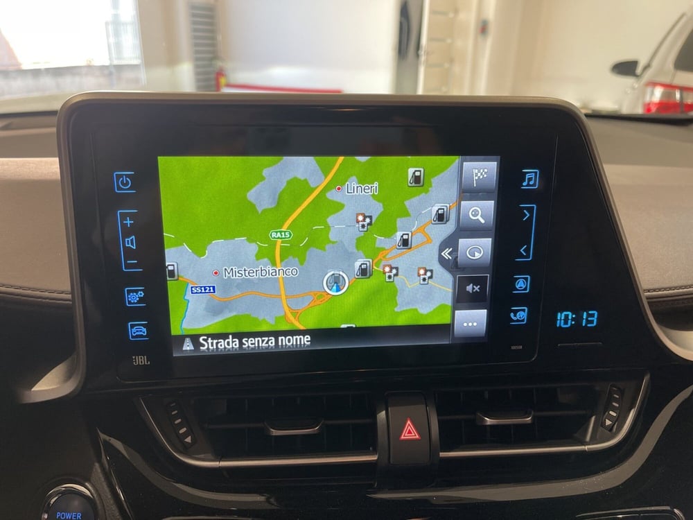 Toyota Toyota C-HR usata a Catania (14)
