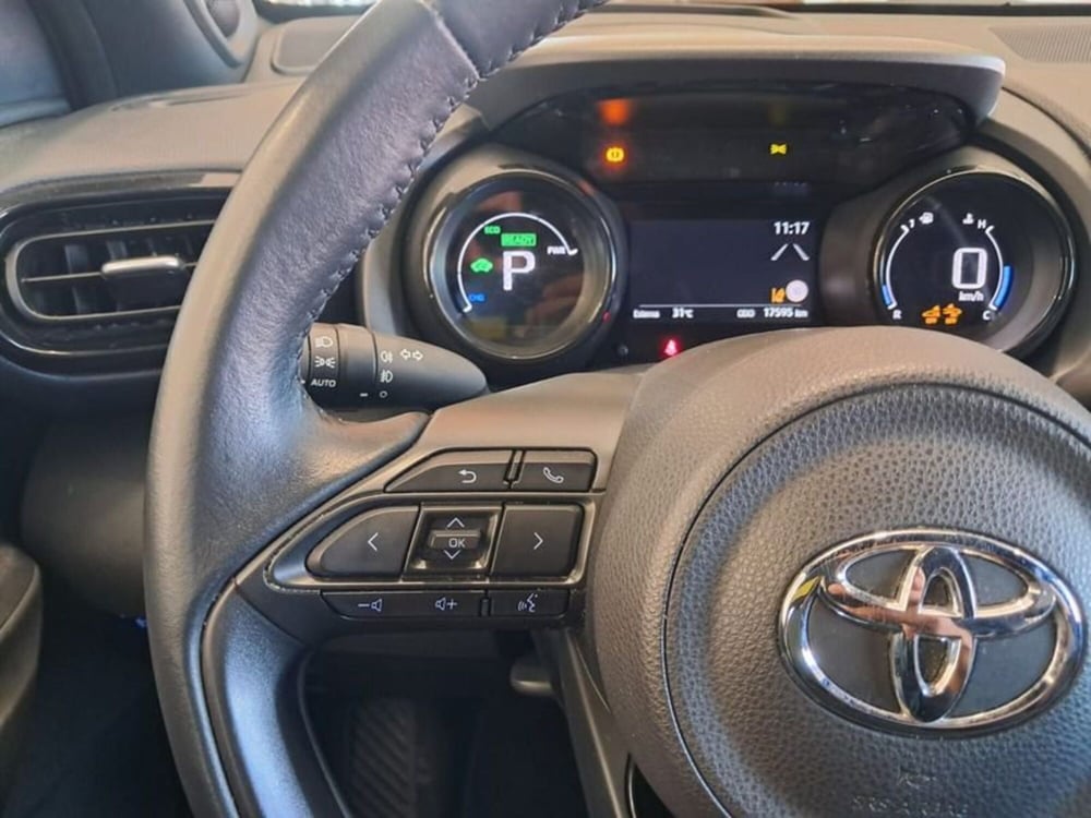 Toyota Yaris Cross usata a Cagliari (14)