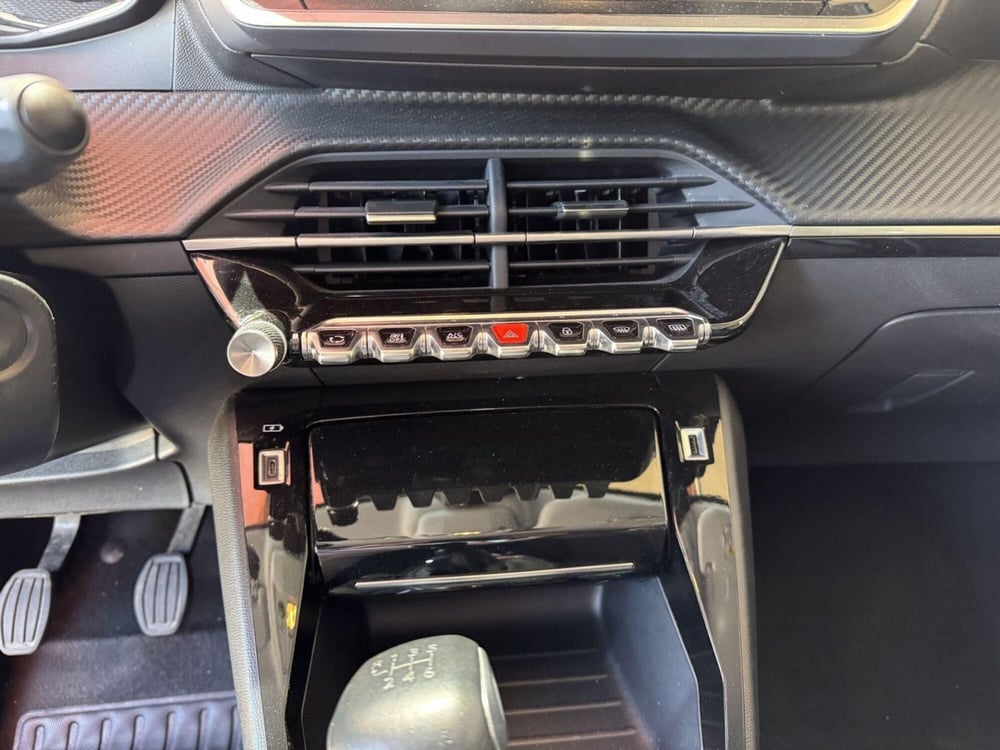 Peugeot 208 usata a Pistoia (10)