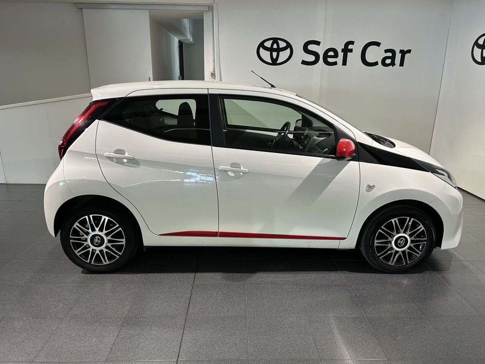 Toyota Aygo usata a Milano (14)
