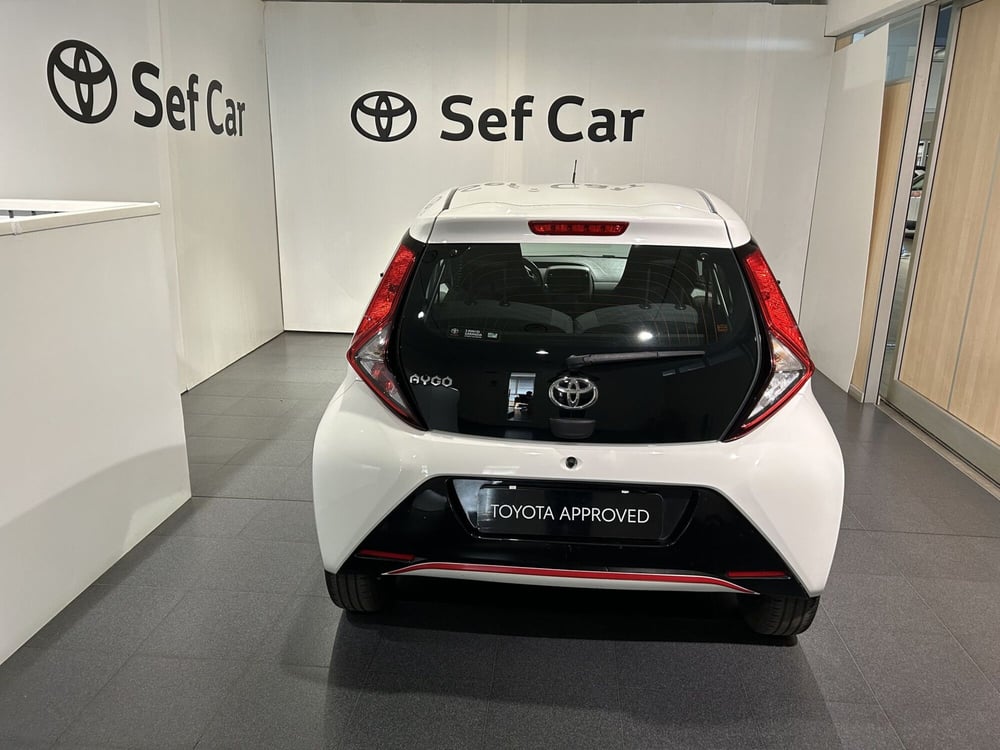 Toyota Aygo usata a Milano (4)