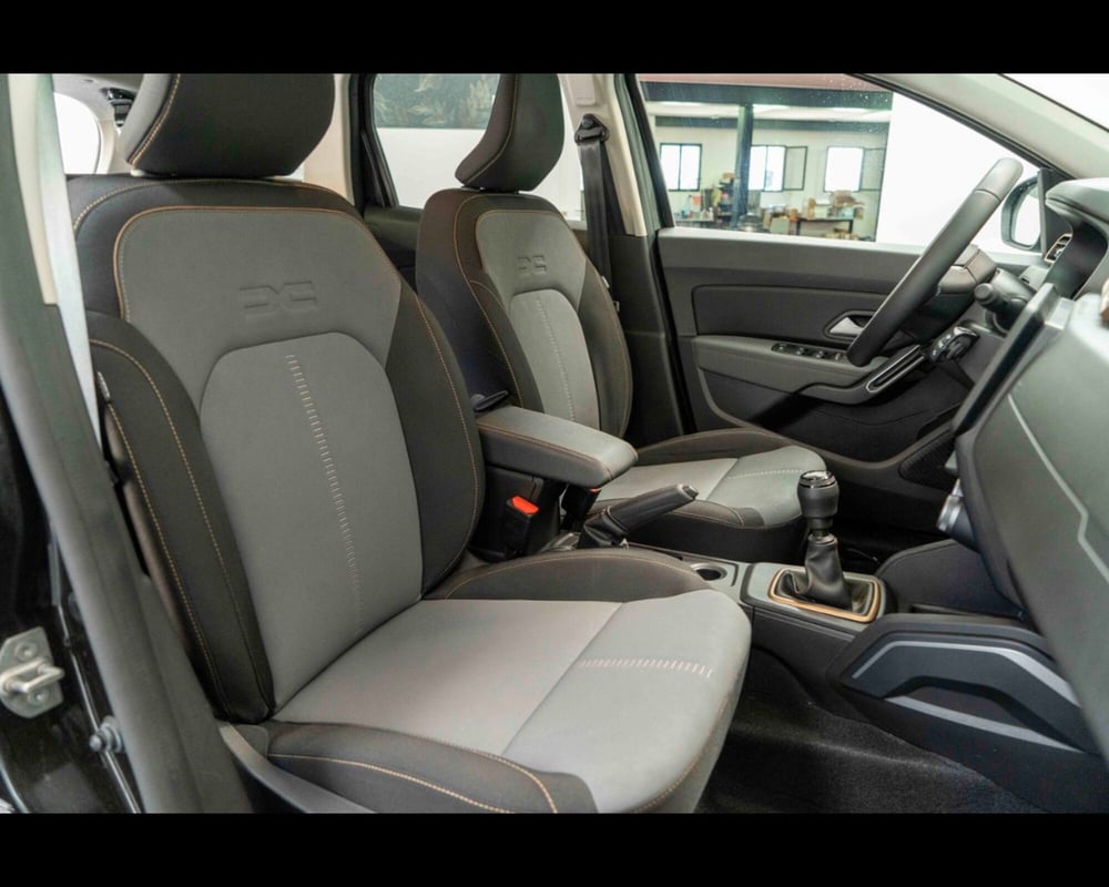 Dacia Duster usata a Venezia (12)
