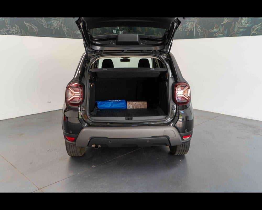 Dacia Duster usata a Venezia (16)