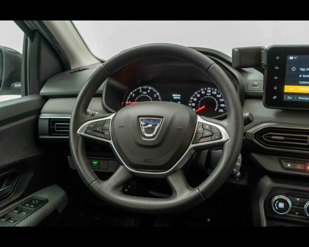 Dacia Jogger usata a Venezia (9)