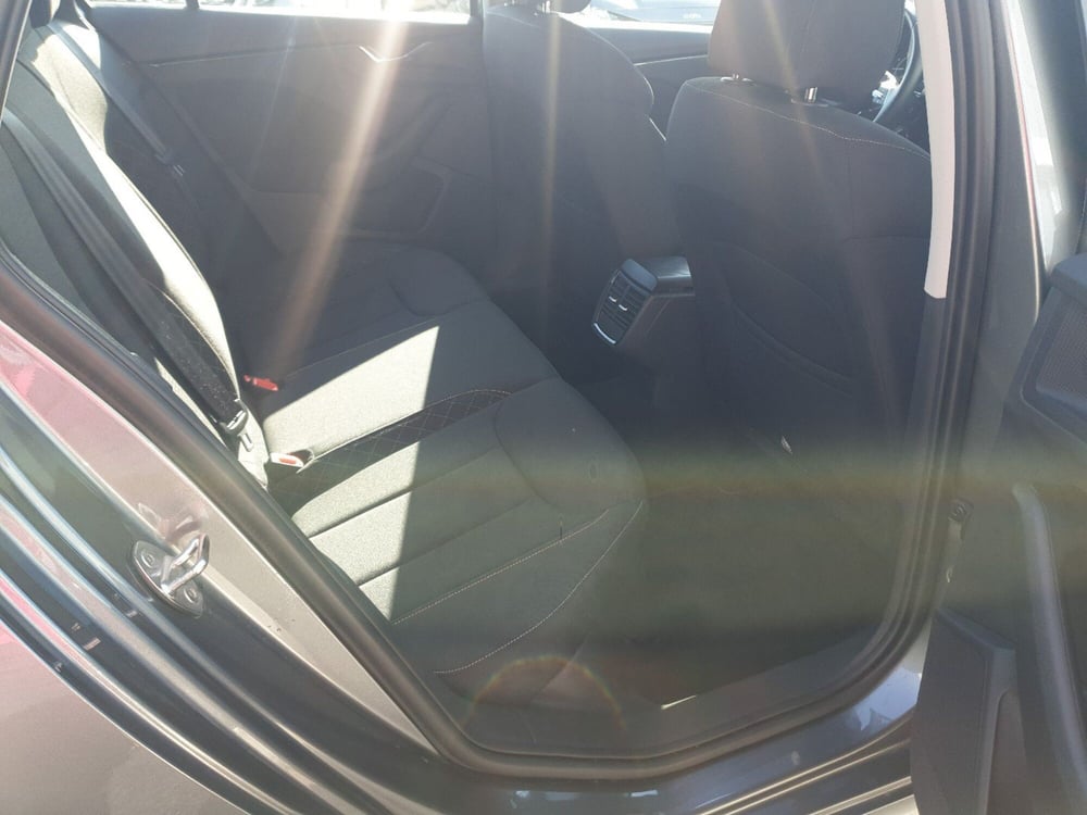 Skoda Kamiq usata a Chieti (18)