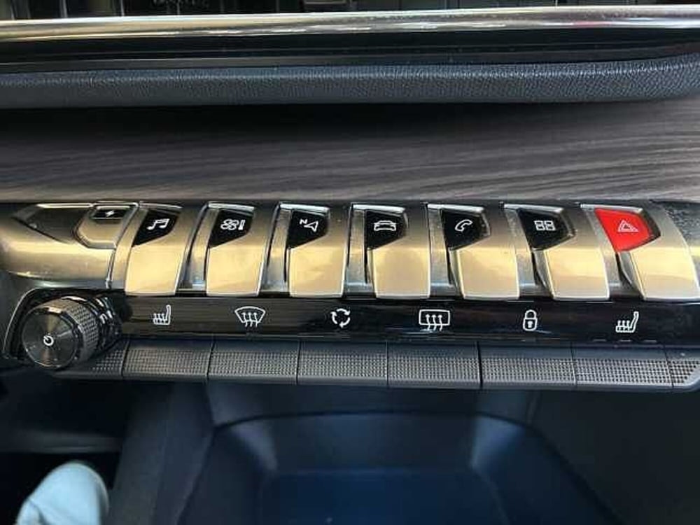 Peugeot 3008 usata a Siena (15)