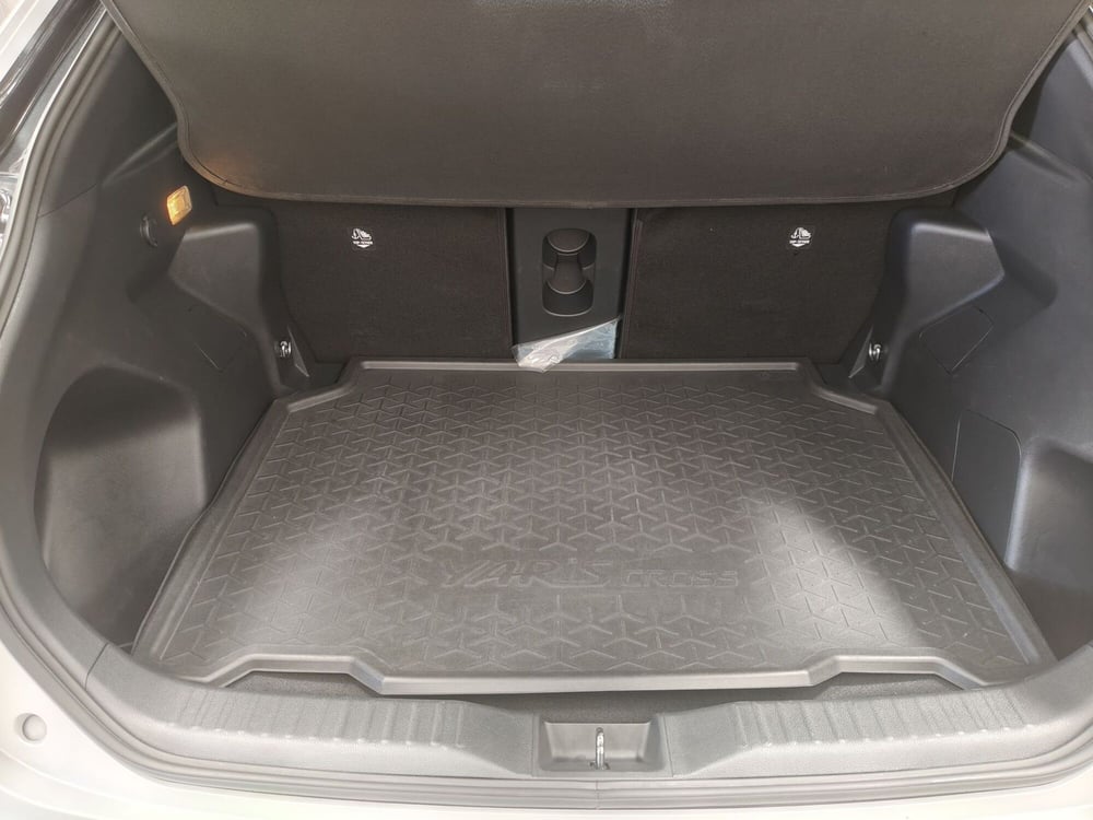 Toyota Yaris Cross usata a Roma (14)