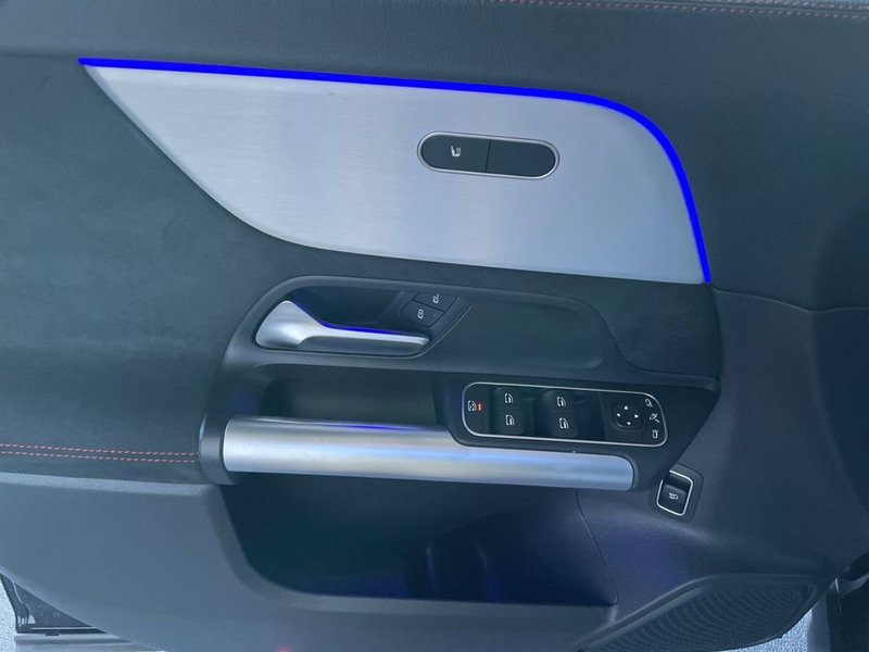 Mercedes-Benz GLA SUV usata a Bergamo (18)