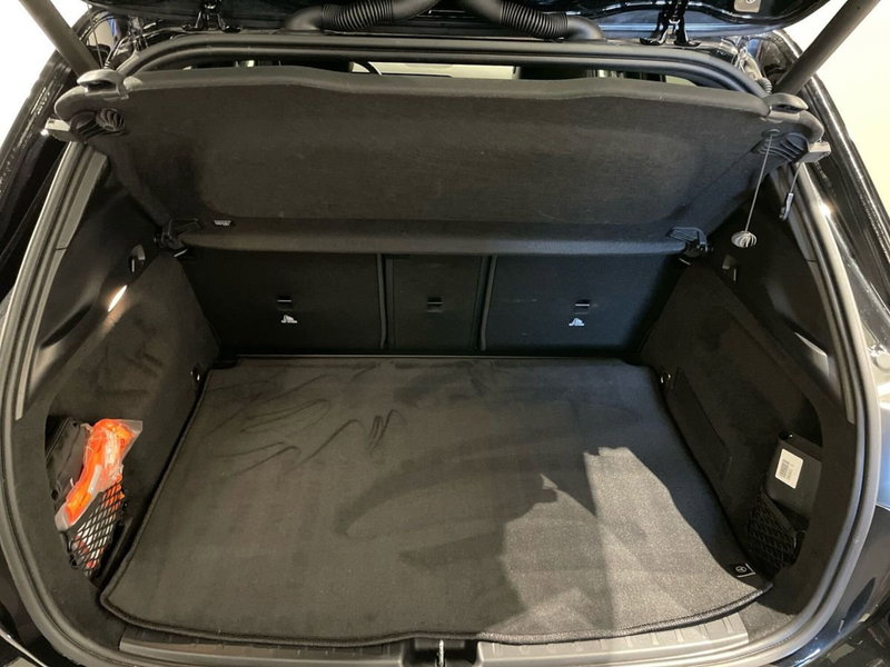 Mercedes-Benz GLA SUV usata a Bergamo (8)