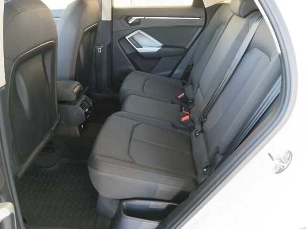 Audi Q3 Sportback usata a Lucca (9)