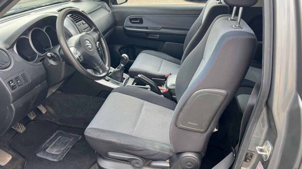 Suzuki Grand Vitara usata a Alessandria (8)