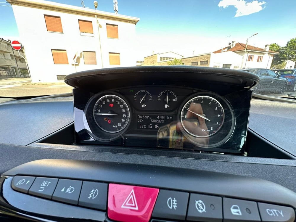 Lancia Ypsilon usata a Monza e Brianza (10)