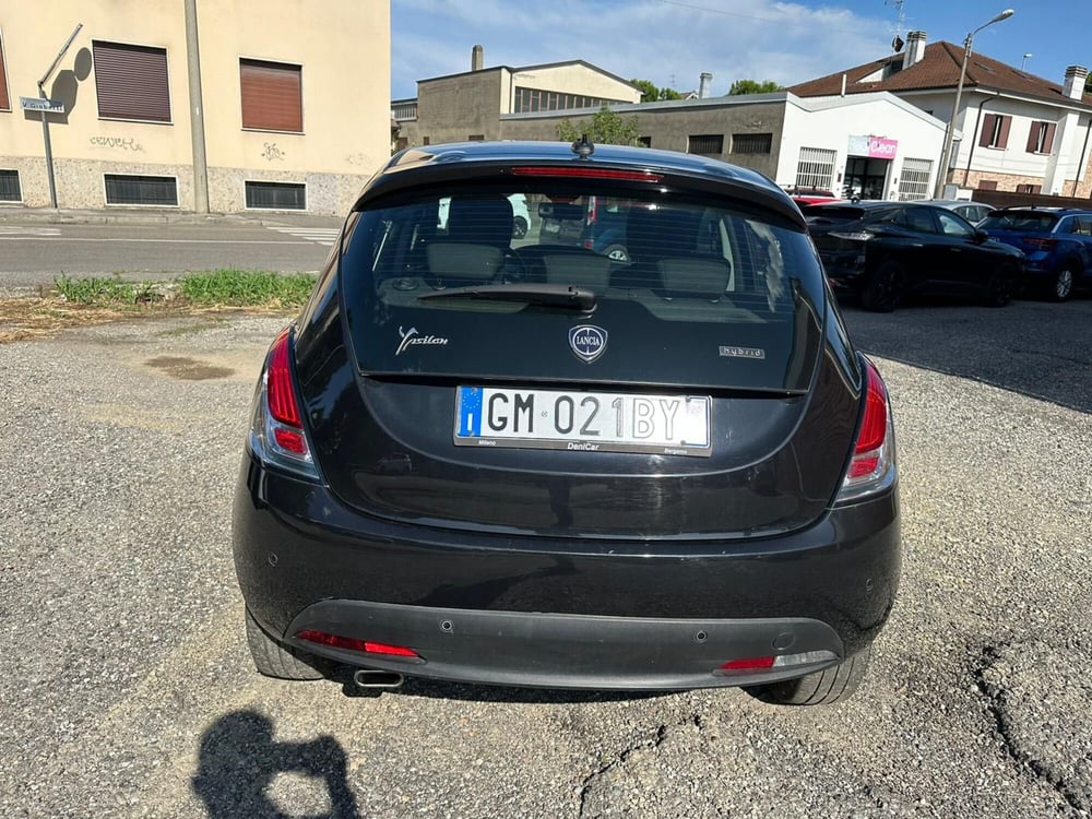 Lancia Ypsilon usata a Monza e Brianza (4)