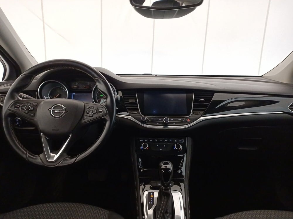 Opel Astra Station Wagon usata a Bari (10)