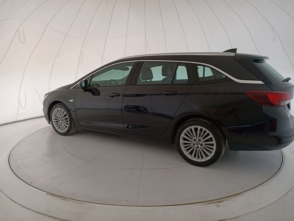 Opel Astra Station Wagon usata a Bari (3)