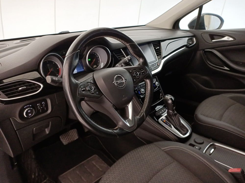 Opel Astra Station Wagon usata a Bari (5)