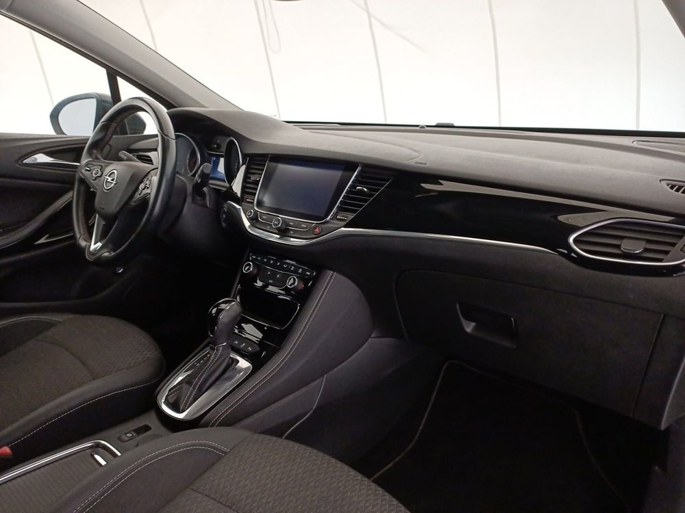 Opel Astra Station Wagon usata a Bari (7)