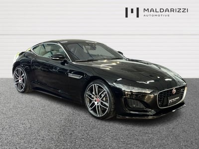 Jaguar F-Type Coup&eacute; Coupe 2.0 i4 R-Dynamic rwd 300cv auto del 2021 usata a Bari