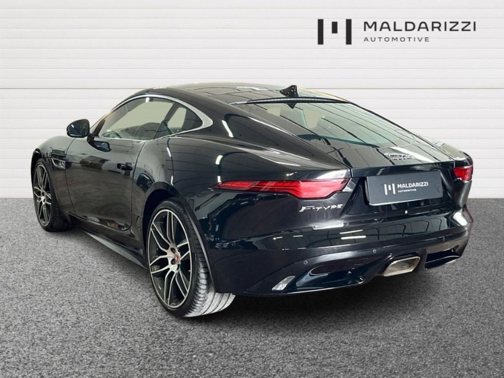 Jaguar F-Type Coupé usata a Bari (4)