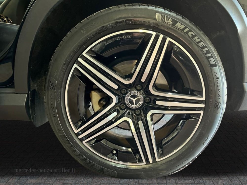 Mercedes-Benz GLC SUV usata a Bari (17)