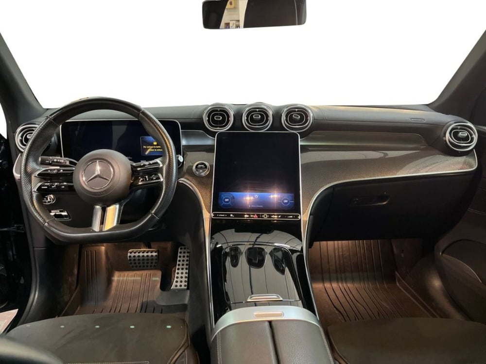 Mercedes-Benz GLC SUV usata a Bari (9)