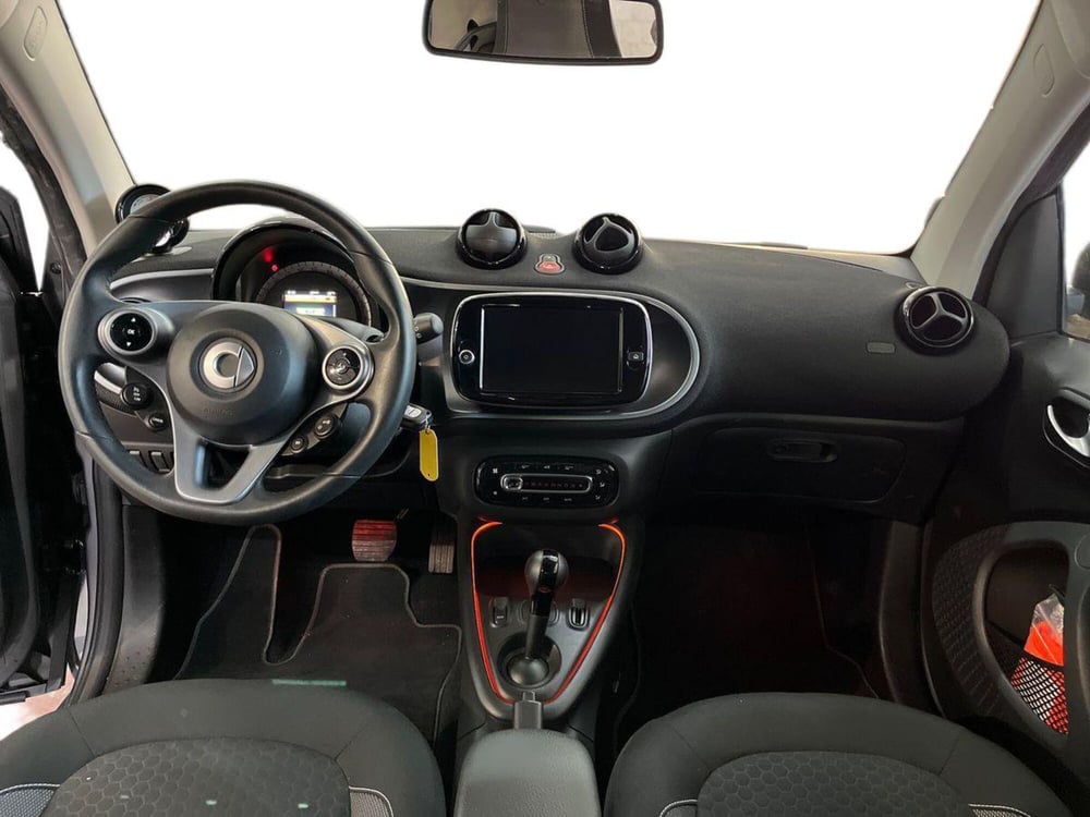 smart Fortwo usata a Bari (18)