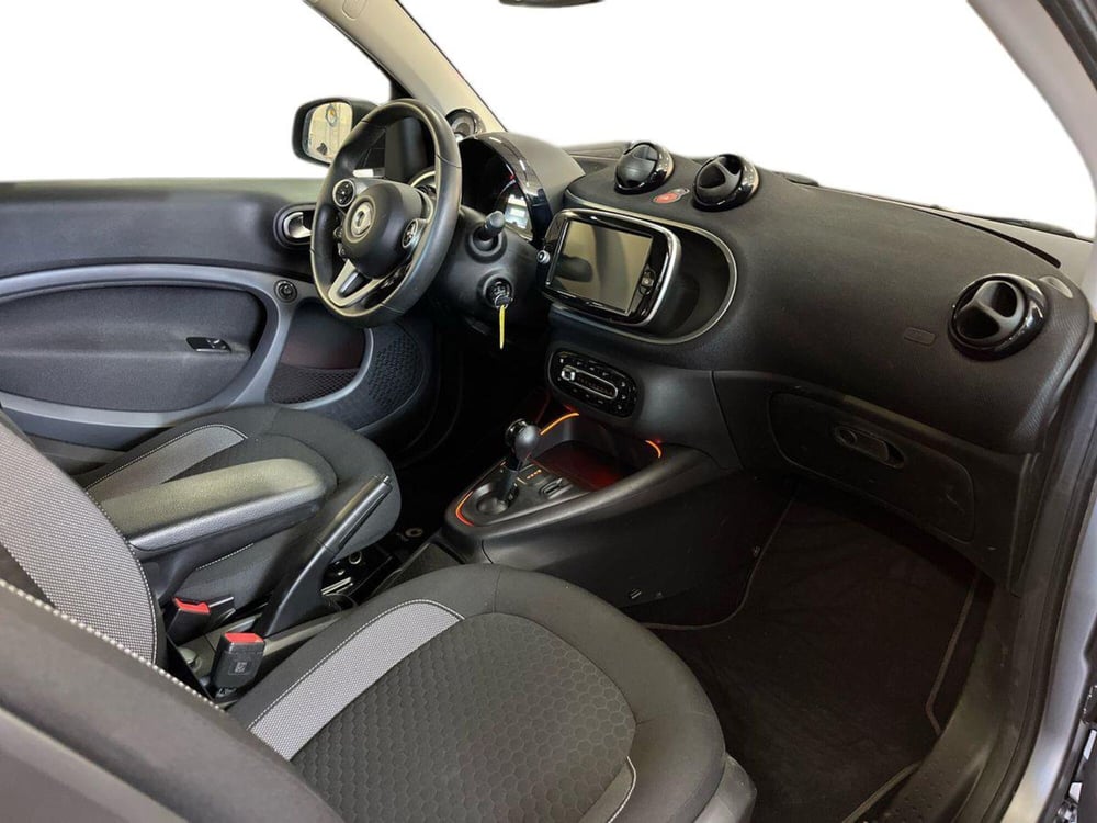 smart Fortwo usata a Bari (19)
