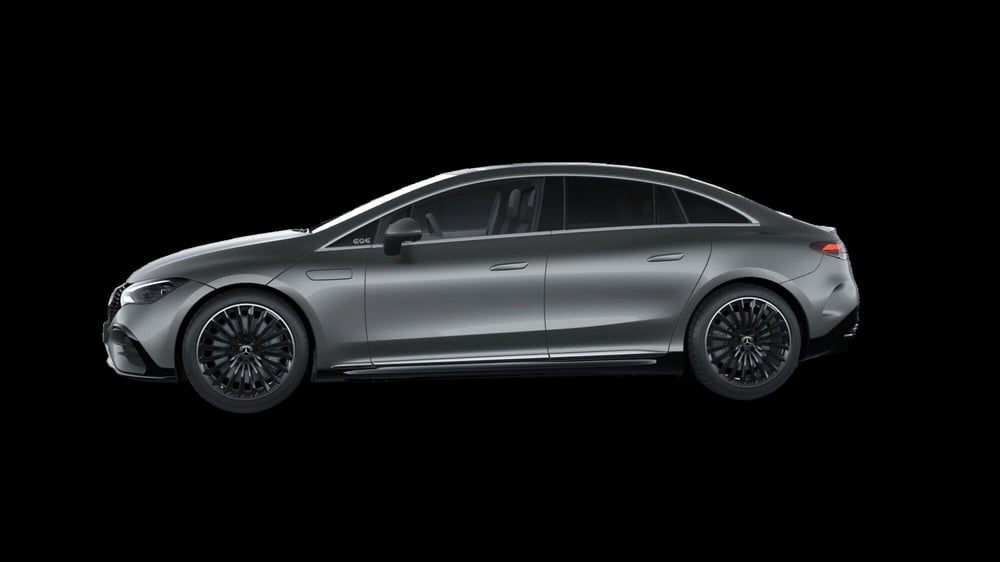 Mercedes-Benz EQE nuova a Milano (2)