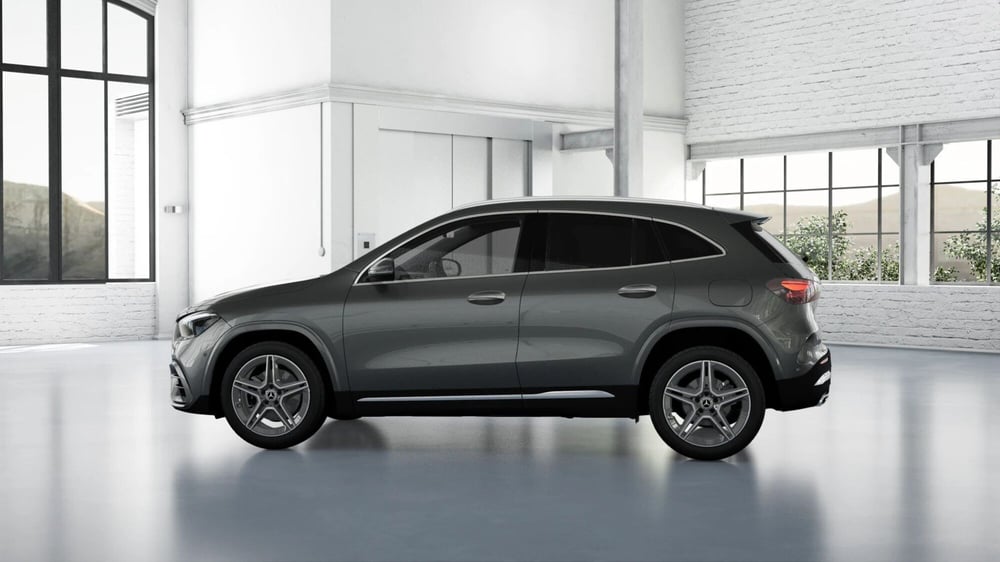 Mercedes-Benz GLA SUV nuova a Pescara (3)