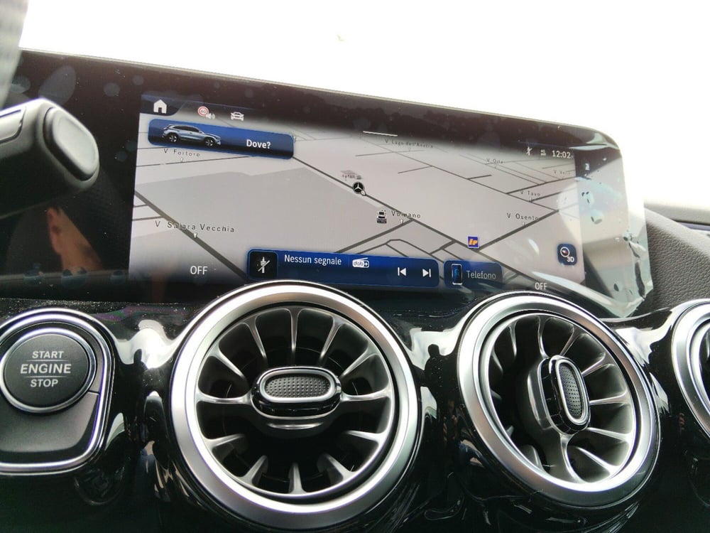 Mercedes-Benz GLA SUV nuova a Pescara (17)