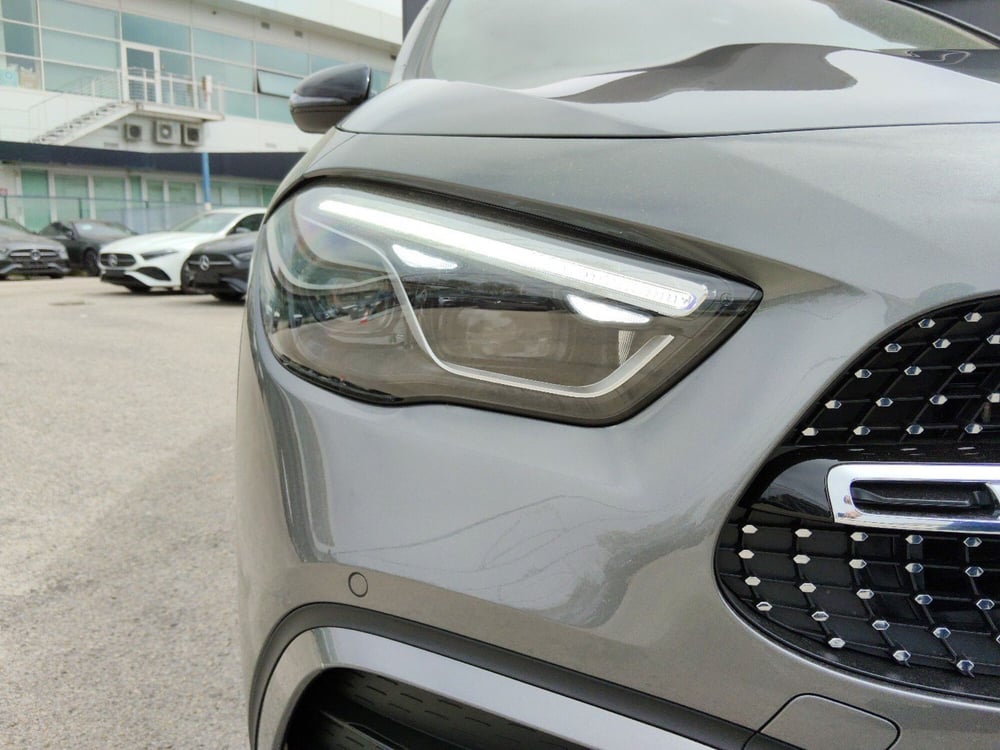 Mercedes-Benz GLA SUV nuova a Pescara (8)