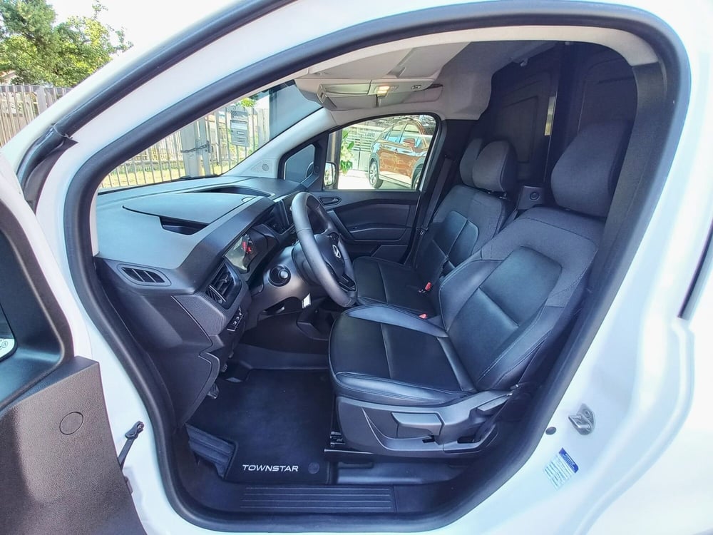 Nissan Townstar usata a Milano (7)