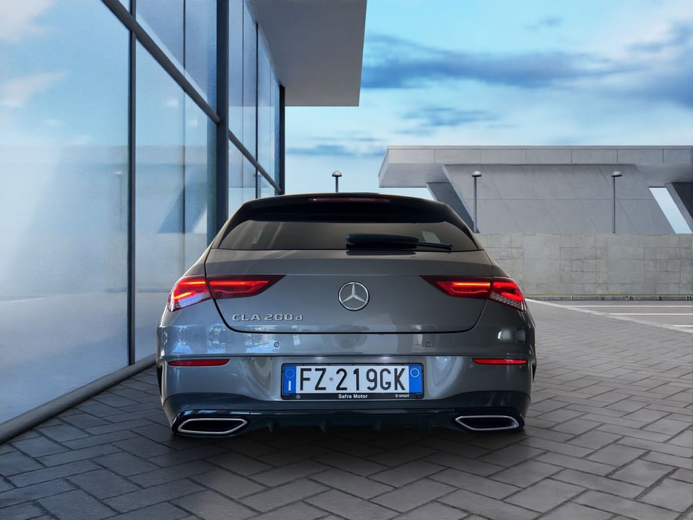 Mercedes-Benz CLA Shooting Brake usata a Cosenza (5)