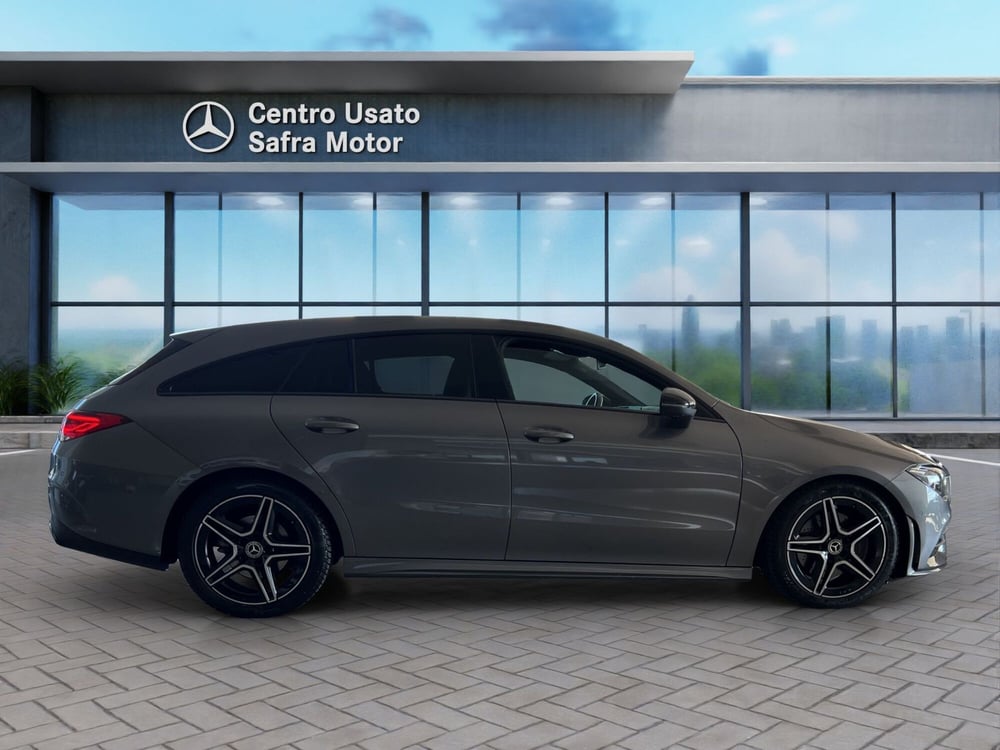 Mercedes-Benz CLA Shooting Brake usata a Cosenza (7)