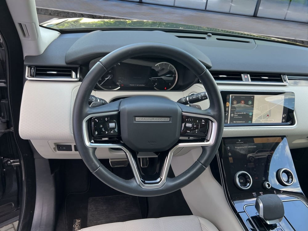 Land Rover Range Rover Velar usata a Cosenza (10)