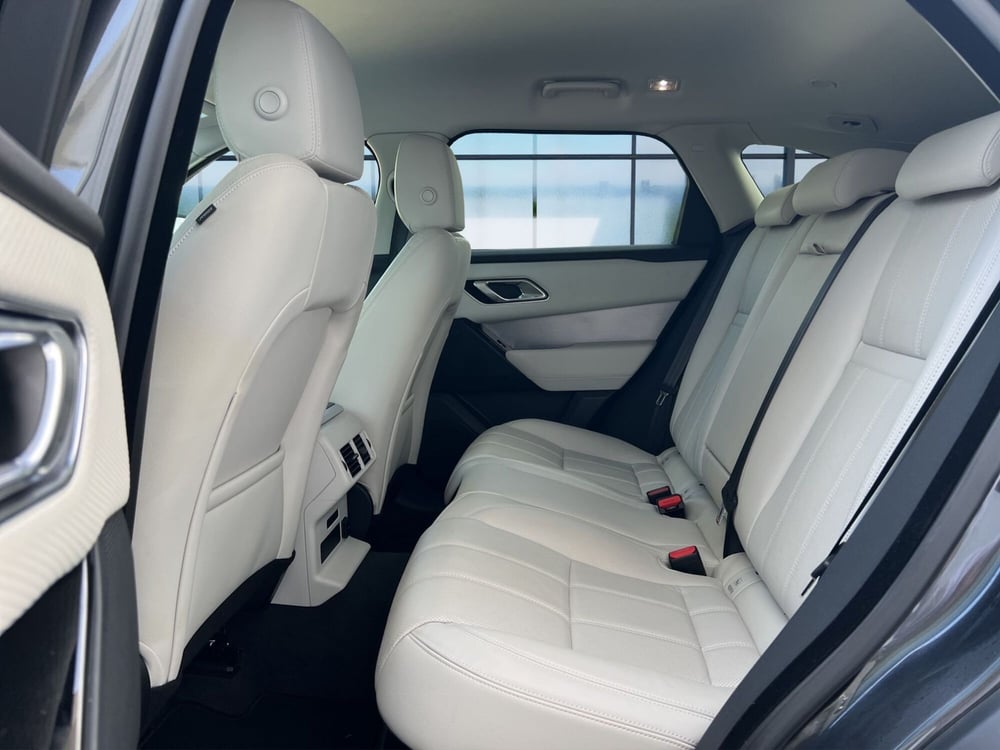 Land Rover Range Rover Velar usata a Cosenza (13)